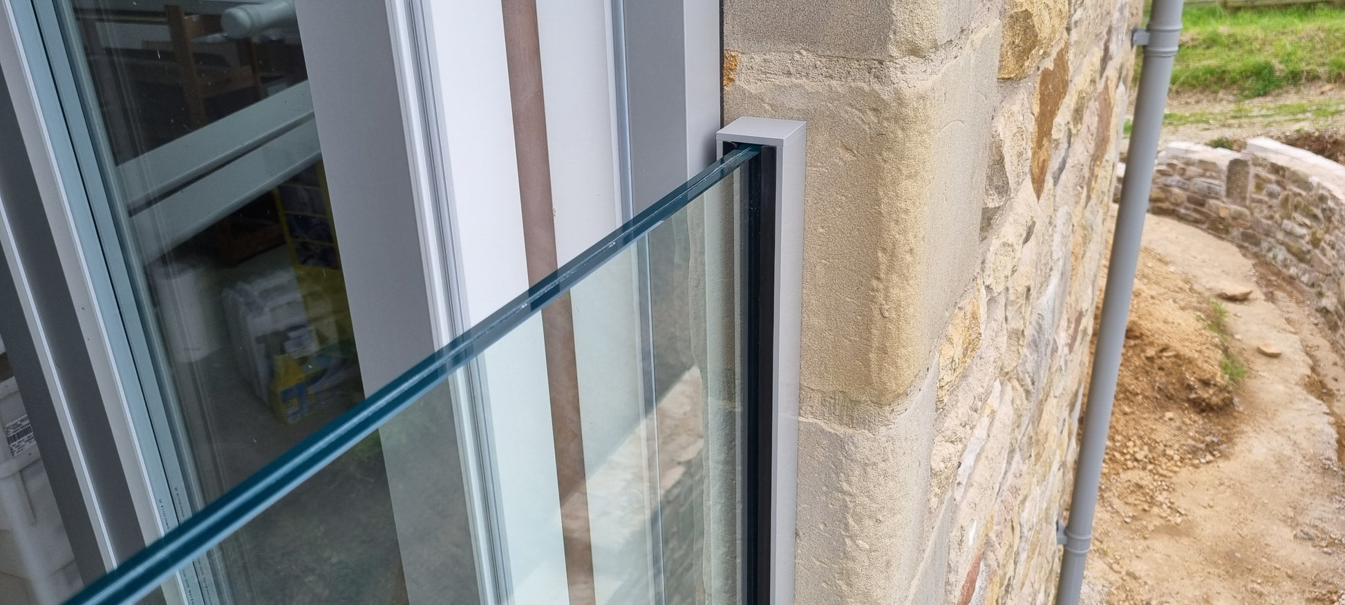 Balmero Juliet Balcony System - glass included - Balustrade Components UK Ltd